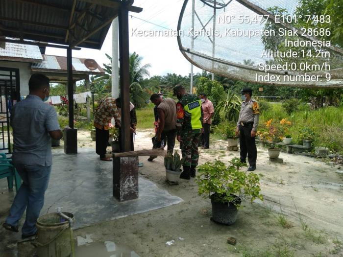 Cegah Covid 19, Serda Bosur Siregar Terapkan Aturan Prokes di Kampung Libo Jaya