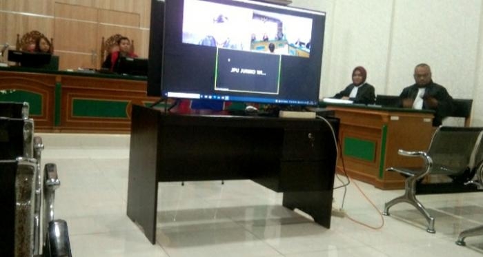 Didepan Majlis Hakim, Hendri Zanita, SH, MH Bacakan Pledoi Terdakwa Asiah alias Asin