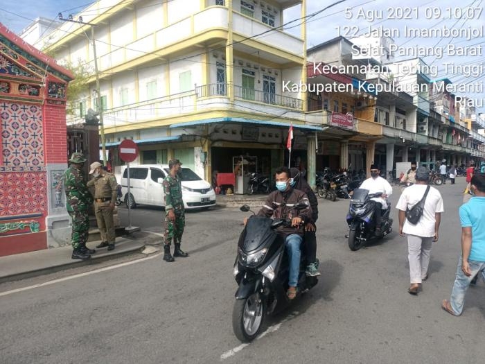 Anggota Koramil 02 Tebingtinggi Beserta Tim Kembali Lakukan Operasi Yustisi di Jalan Ahmad Yani