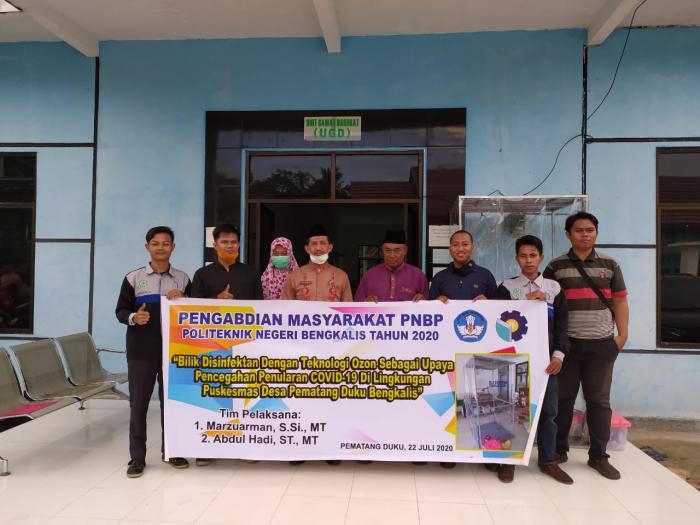 Dosen Polbeng Serahkan Bilik Disinfektan Teknologi Ozon Cegah COVID-19 Ke Puskesmas Pematang Duku