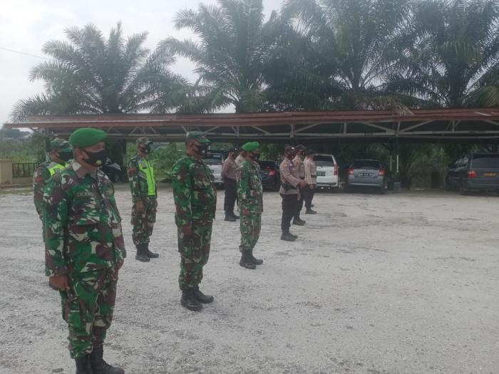 Cegah Penyebaran Covid 19, Personil Koramil 09 Minas Kembali Terapkan Operasi Yustisi