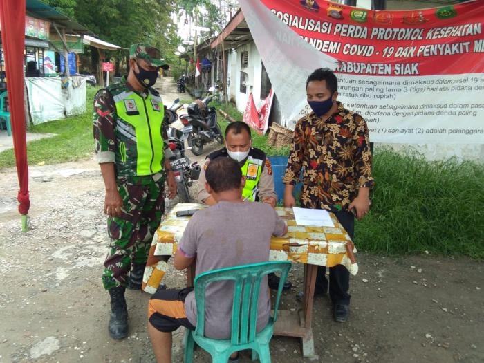 Anggota Danramil 09/Minas Kembali gelar gakplin protokol kesehatan