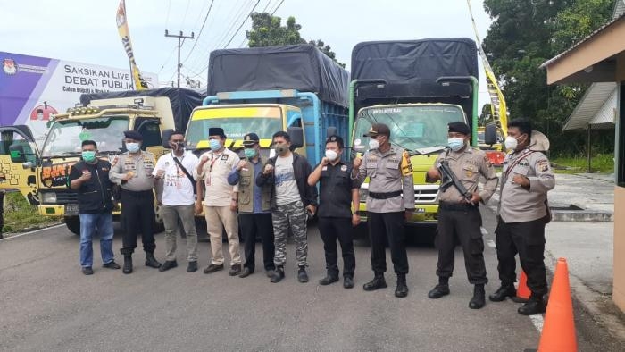 KPUD Bengkalis Kembali Menyerahkan Logistik Pilkada  di 6 Kecamatan