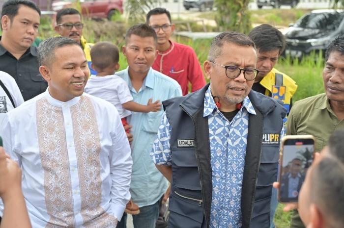 Kadis PUPR Kampar Sebut Pembangunan Jalan Kemboja Atas Atensi Abdul Wahid 