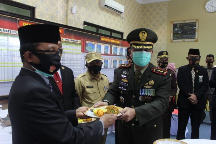 Dengan Mengangkat Tema Satu Untuk Negeri, Peringatan HUT TNI ke - 75 Berjalan Lancar