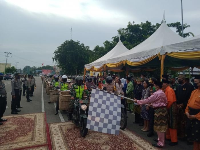 HUT Bhayangkara Ke - 74 Polres Bengkalis Baksos Secara Serentak ke Desa-desa