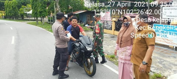 Cegah Covid 19, Personil Koramil 01 Bengkalis Turun Lokasi Lakukan Operasi Yustisi
