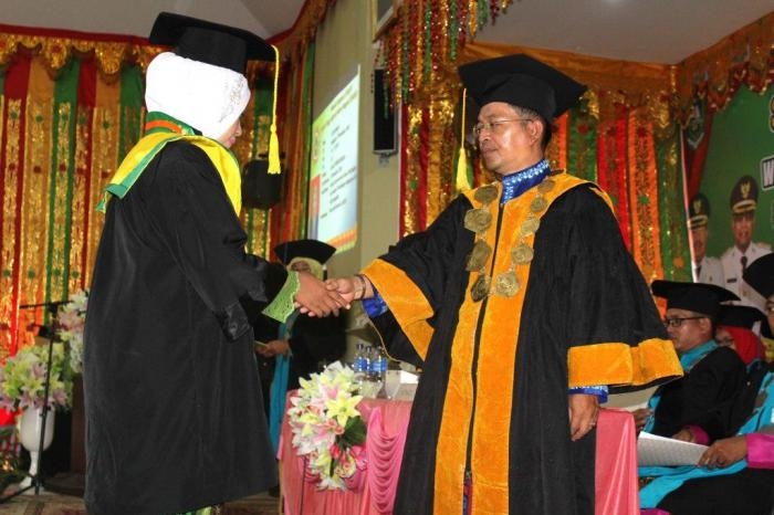 Sekolah Tinggi Agama Islam Negeri (STAIN) Bengkalis Mewisuda 152 Mahasiswa