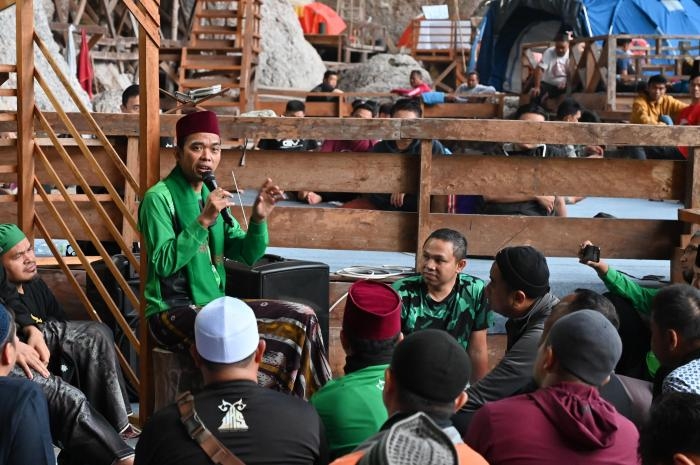 UAS Boyong Cagubri Abdul Wahid ke Batu Tilam, Ada Apa di Batu Tilam.??