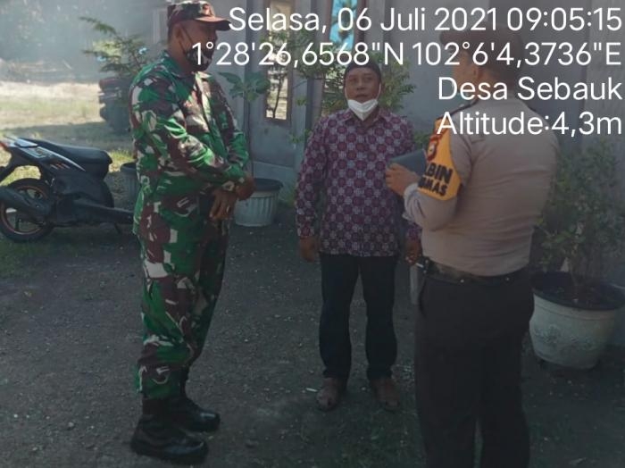 Antisipasi Penyebaran Covid 19, Anggota Koramil 01 Bengkalis Kembali Gelar Komsos di Desa Sebauk