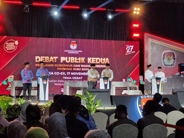 Nasir Singgung Persoalan INHIL Saat Ini, Wahid : Siapa Ya Bupatinya..?