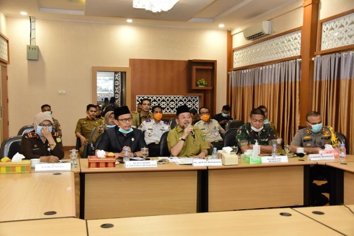 Plh Bupati Bustami Hy Pastikan Ketersediaan Bahan Pangan Aman