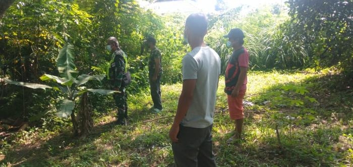 Pantau Titik Api, Babinsa Kelurahan Minas Jaya Gelar Patroli Karlahut