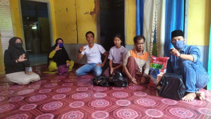 Lagi-lagi Grapitasi Sambangi Warga Kurang Mampu di Desa Air Putih