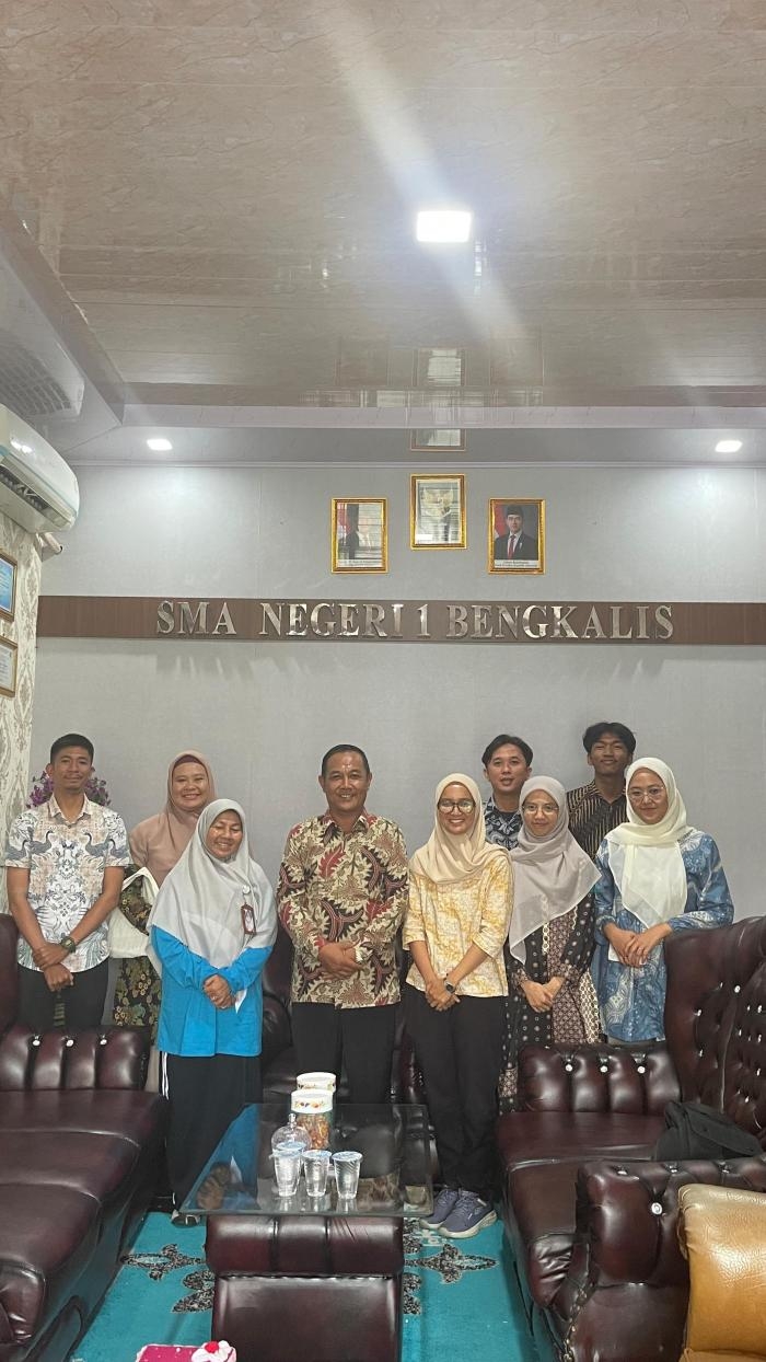 Tingkatkan Mutu Pendidikan, Sentral Muda Bestari (SEMESTA), Sukses Gelar Kegiatan TOEFL 