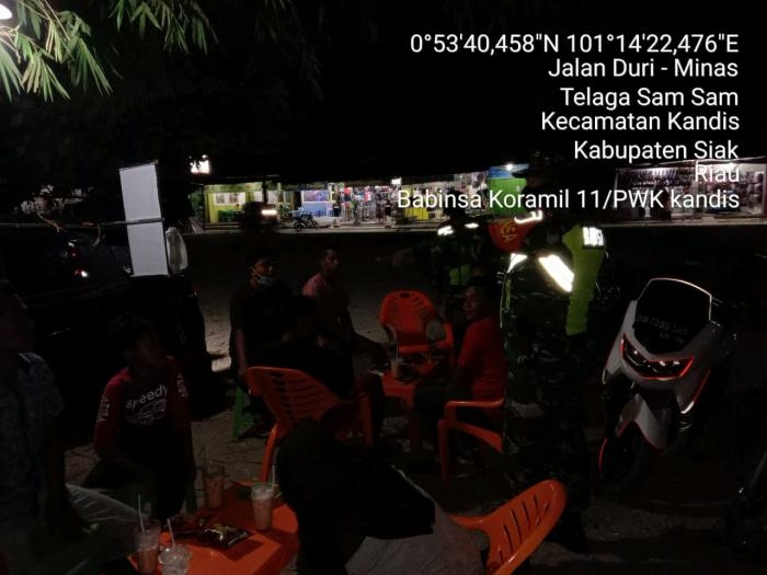 Putus Covid 19, Serda Julia Darma Giat Lakukan Aturan Prokes Di Kelurahan Telaga Sam Sam