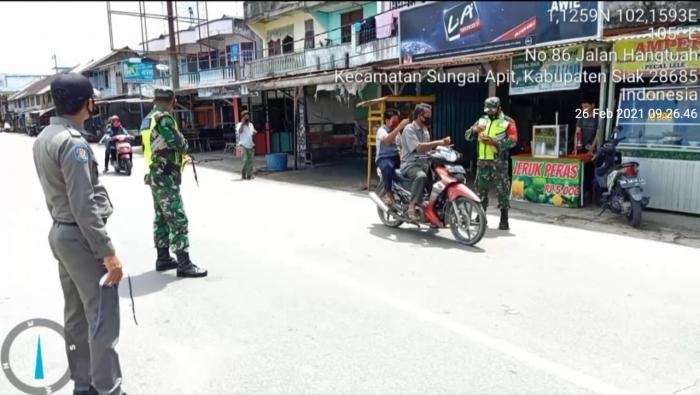 Putus Mata Rantai Covid 19, Babinsa Koramil 06 Sungai Apit Gelar Patroli Prokes