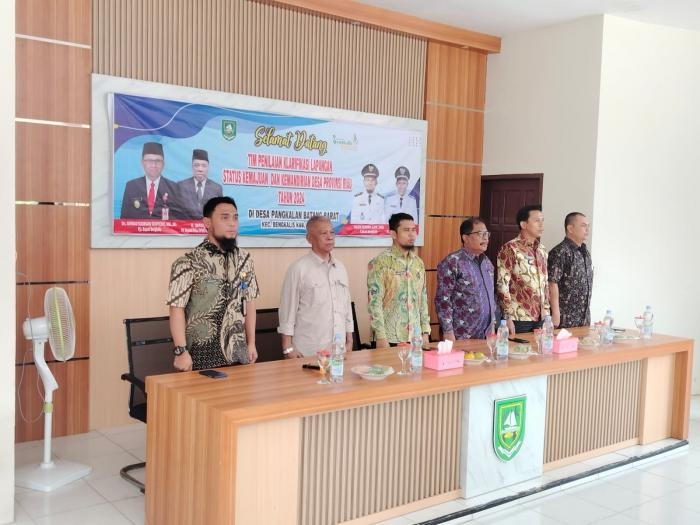 DPMD Bengkalis Dampingi Tim Klarifikasi Lapangan Status Kemajuan dan Kemandirian Desa Provinsi Riau