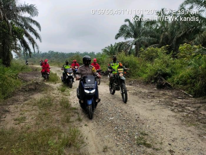 Pantau Titik Api, Babinsa Kampung Jambai Makmur Lakukan Patroli Karlahut