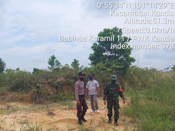 Situasi Cuaca Ektrim, Serda Korenus Unawekla Kembali Gelar Patroli Karlahut