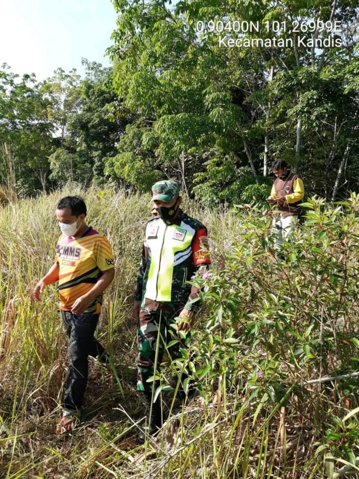 Awasi Kebakaran, Personil Koramil 11 Kandis Gelar Patroli Karlahut