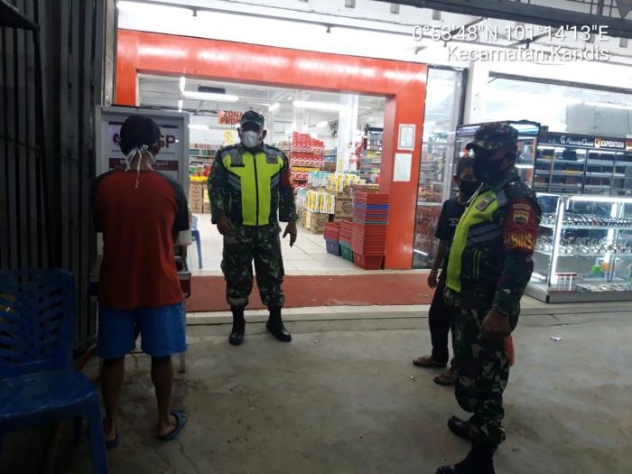 Personil TNI 11 Kandis Gelar Operasi Bantuan Kemanusiaan