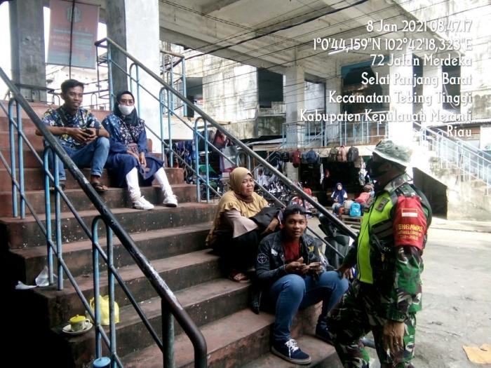 Anggota Danramil 02/Tebing Tinggi Gelar Patroli Kesehatan