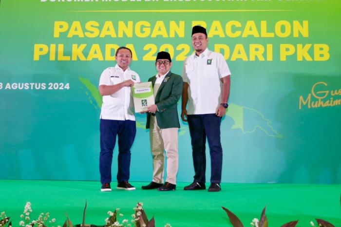 Kantongi Model B. KWK PKB, Pasangan Abdul Wahid dan SF Hariyanto Siap Mendaftar ke KPUD Riau