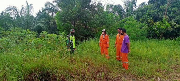 Cegah Kebakaran, Babinsa Kampung Minas Barat Kembali Gelar Patroli Karlahut