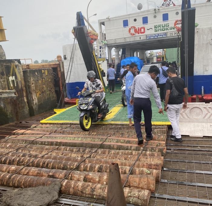 MB Dermaga Roro Rupat Mengalami Kerusakan, Mobil Sawit Tidak Boleh Beroperasi