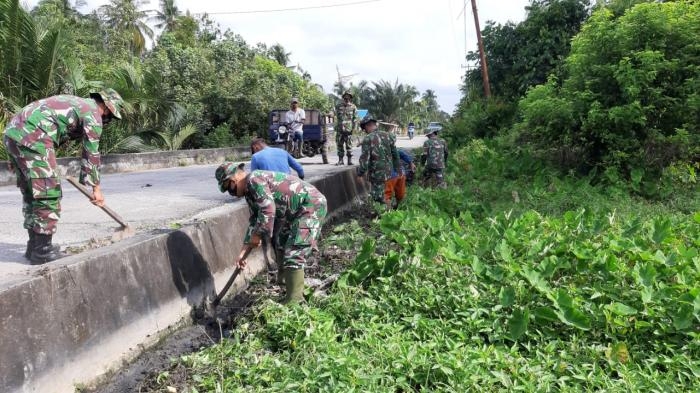 Komandan Koramil 05/Rupat Ajak Warga Rupat Gotong Royong Bersama