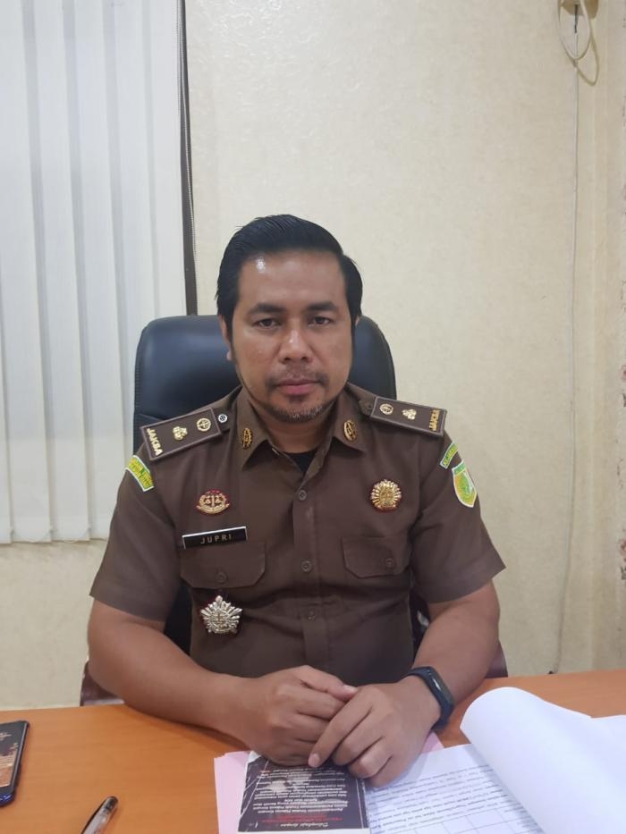 Gelapkan Dana UED SP Rp 733 Juta Desa Tanjung Medang, SN Jalani Sidang Perdana