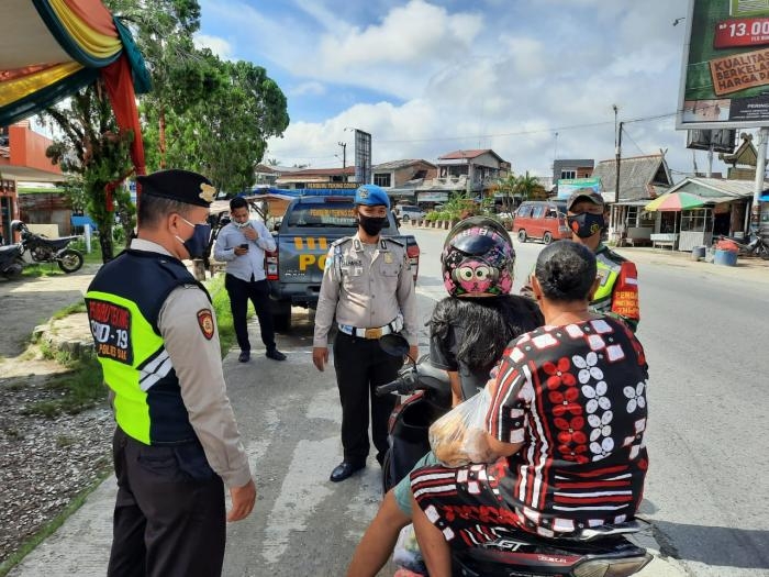 Serda Joko P Kembali Terapkan Aturan Prokes dalam Operasi Yustisi di Kelurahan Minas Jaya