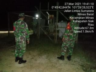 Jaga Objek Vital Nasional, Personil Koramil 9 Minas Gelar Patroli Wilayah