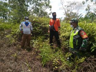 Awasi Titik Api, Babinsa Kampung Sam Sam Kembali Gelar Patroli Karlahut