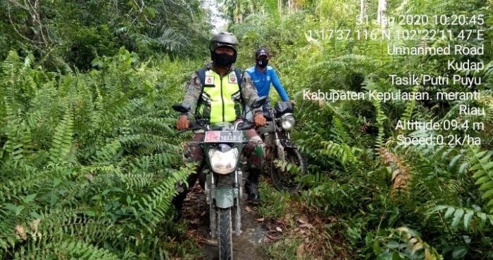Anggota Koramil 08 Merbau Gelar Patroli Bersama Warga