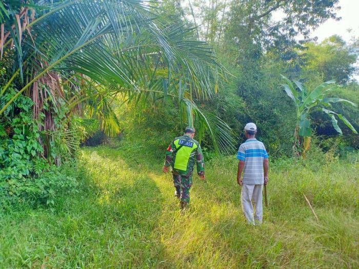 Anggota Danramil 08/Merbau Kembali Gelar Patroli Karlahut