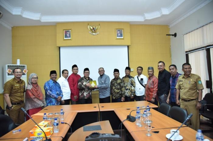 Konsultasi Terkait Perda Tenaga Kerja DPRD Padang Lawas Kunker Ke DPRD Bengkalis