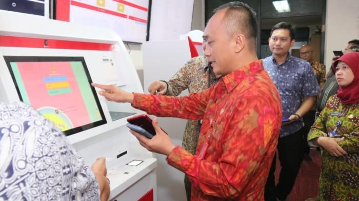 Dukcapil Kenalkan Mesin ADM, Warga Bisa Cetak Sendiri e-KTP hingga KK