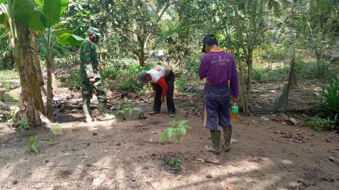 Antisipasi Titik Api, Pelda Syahrial Gelar Patroli Karlahut di Desa Sungai Tengah