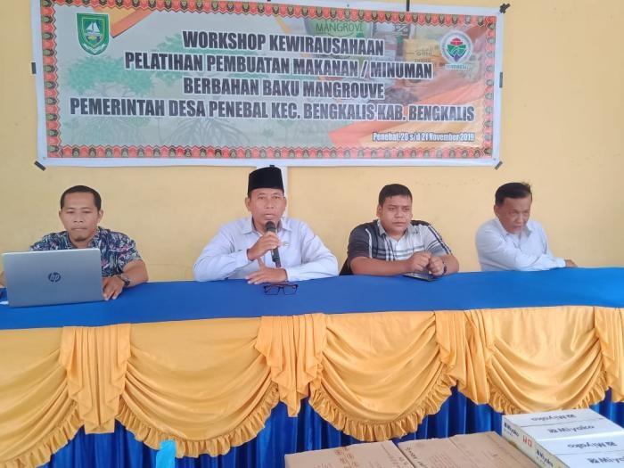 Tingkatkan Kapasitas SDM, Pemdes Penebal Taja Pelatihan Pengolahan Buah Mangrove