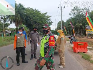 Terapkan Aturan Prokes di Koto Gasib, Serma Sahidin Gelar Patroli di Pos PPKM