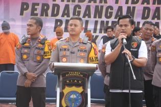 Kapolres Bengkalis AKBP Setyo Bimo Anggoro Berhasil Gagalkan Barang Ilegal Dari Batam