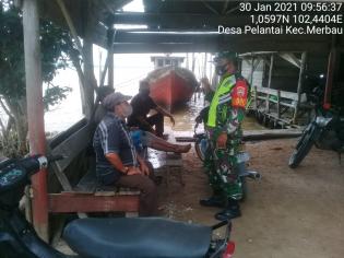 Personil TNI Koramil 08 Merbau Gencar Lakukan Patroli Prokes