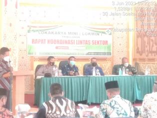 Pantau Vaksinasi, Koramil 01 Bengkalis Gelar Rapat Lintas Sektoral