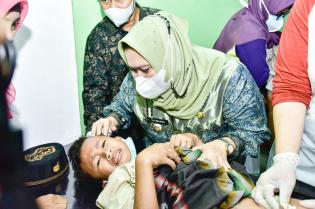 Dalam Acara Khitan Massal Anak Dhuafa, Bupati Kasmarni Apresiasi Baznas Bengkalis
