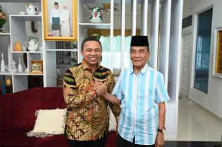 Tokoh Legend Rokan Hilir Anas Makmun Turun Gunung Dukung Abdul Wahid
