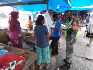 Putus Covid 19, Babinsa Koramil 09 Minas Gelar Prokes di Kelurahan Minas