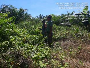 Serda SB Batu Bara Ingatkan Warga Desa Pematang Duku Jauhi Kebakaran Hutan dan Lahan