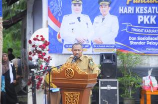Sekaligus Buka Sosialisasi Posyandu 6 SPM di Desa Mentanyan